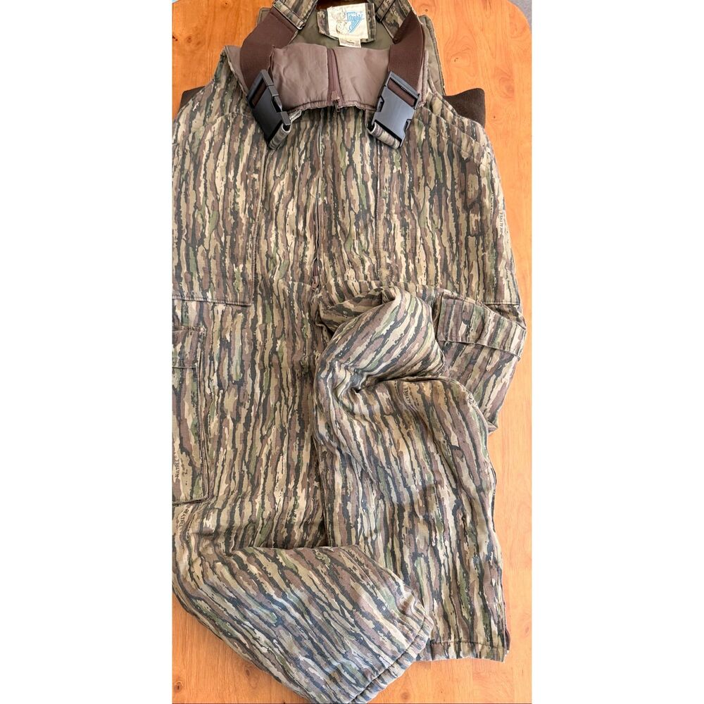 Vtg. Bib Overalls Insulated Lined Camo Realtree Hunting Size Sm Mens Trophy Club